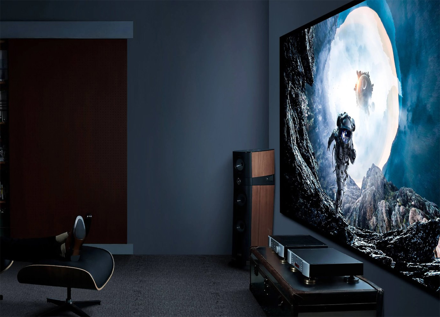 Kino domowe z BENQ W2720i