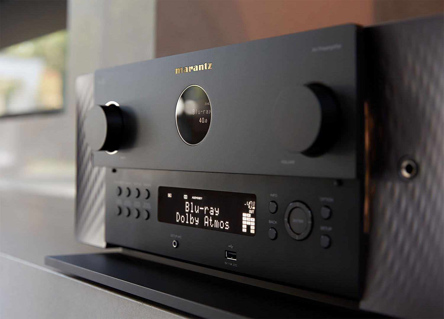 MARANTZ AV 10