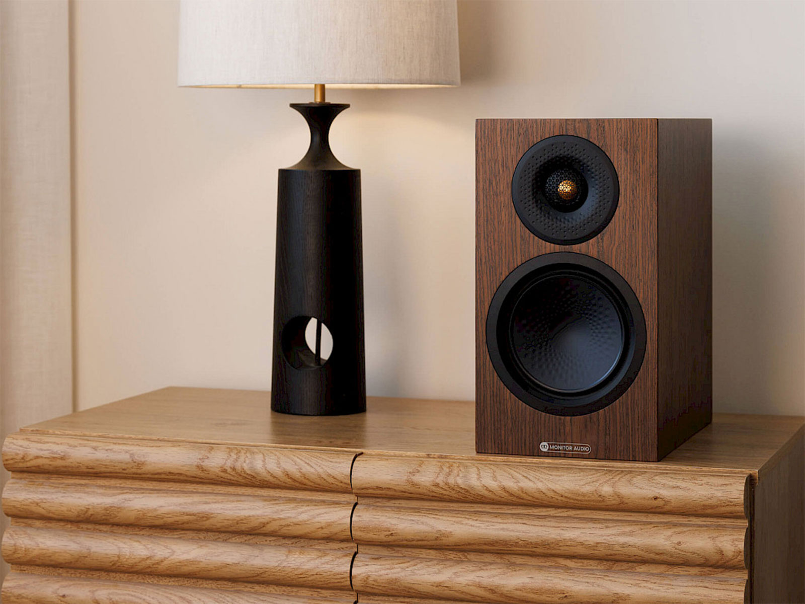 MONITOR AUDIO Silver 8G 50 European Walnut