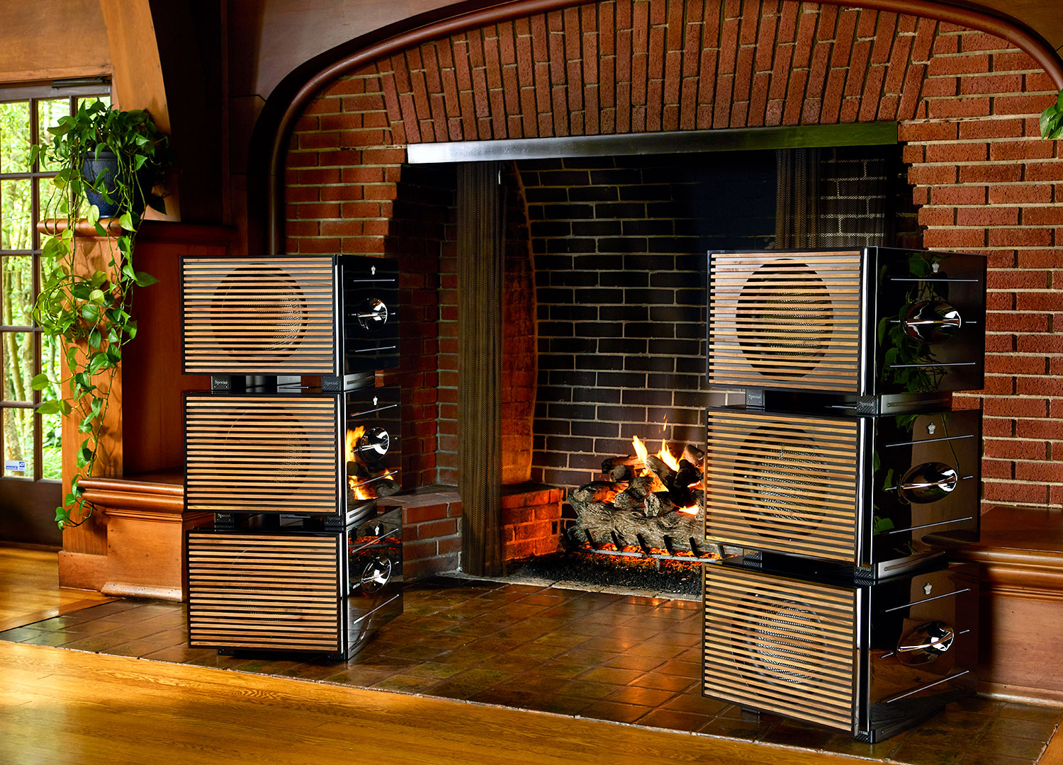 REL Carbon Special Piano Black