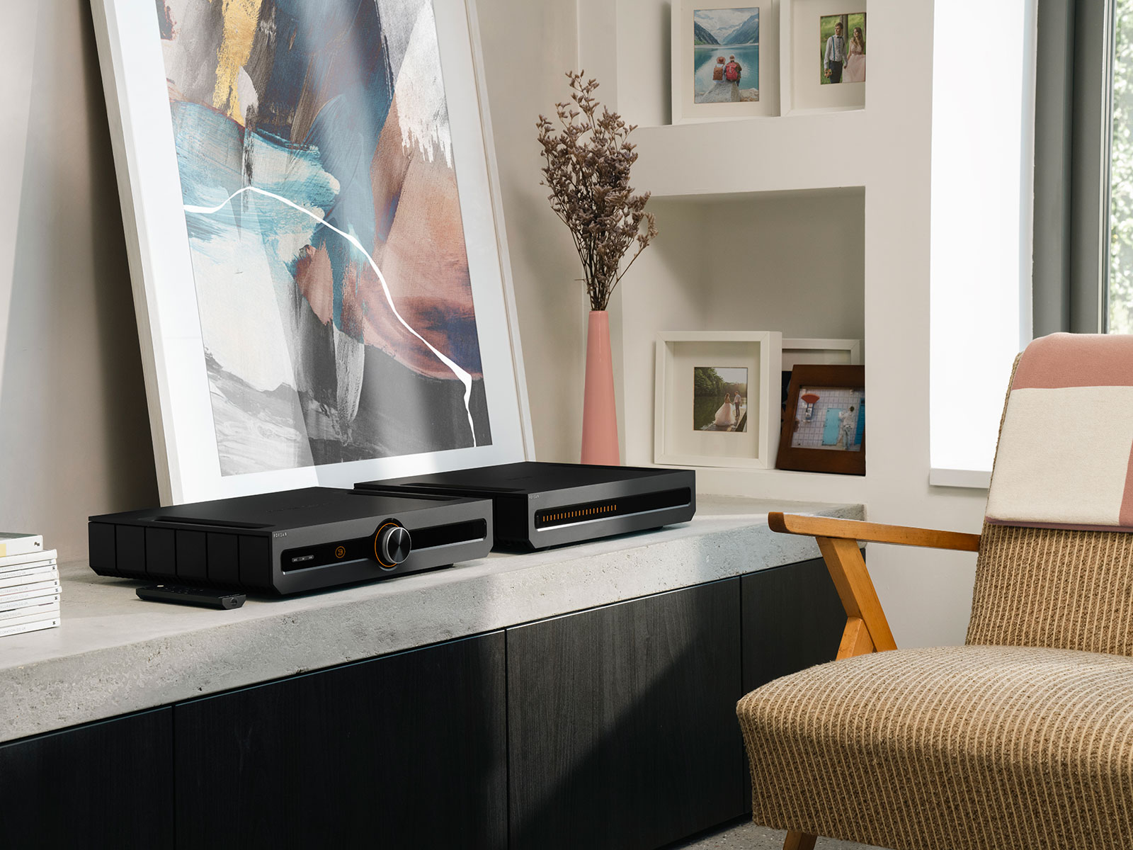ROKSAN CASPIAN 4G Power-Amp Black
