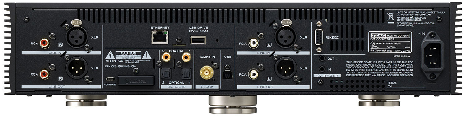 Złącza TEAC UD-701N